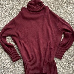 Oversized Tunic Sweatshirt-Perfect for the upcoming holidays!